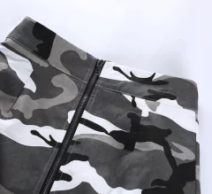 Saia Camuflada na internet