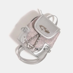 Mochila Cyber World on internet