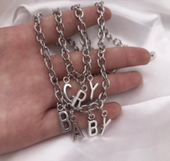 Colares Cry baby (encomenda) on internet