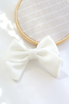Laço P Liz Off white (unidade) - comprar online