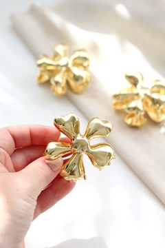 Presilha garra Flor (unidade) - loja online