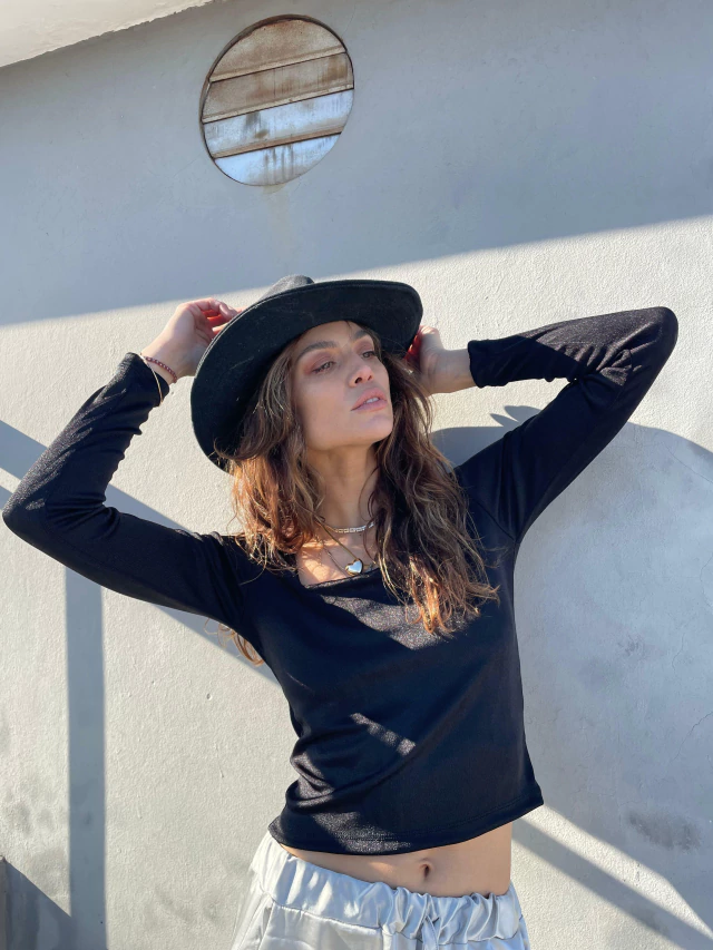 remera alba black - comprar online