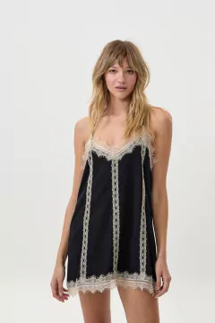 VESTIDO CAPRI CORTO NEGRO - comprar online