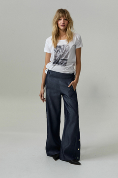 REMERA LIBERTE - comprar online
