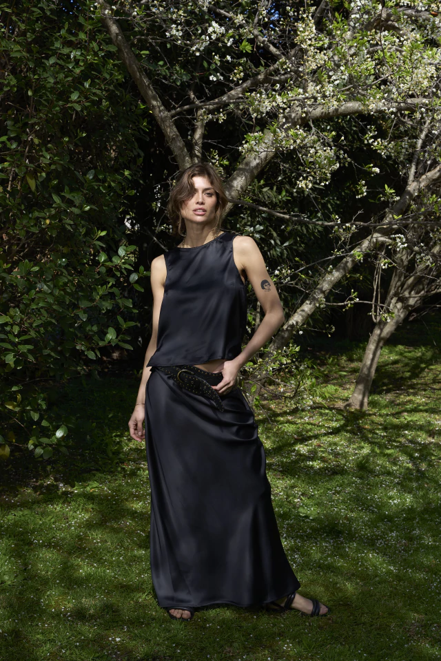 Falda Magnolia negra de Anne Ba
