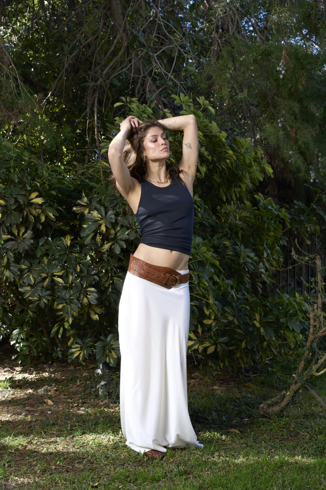 Falda magnolia off white de Anne Ba — imagen 2