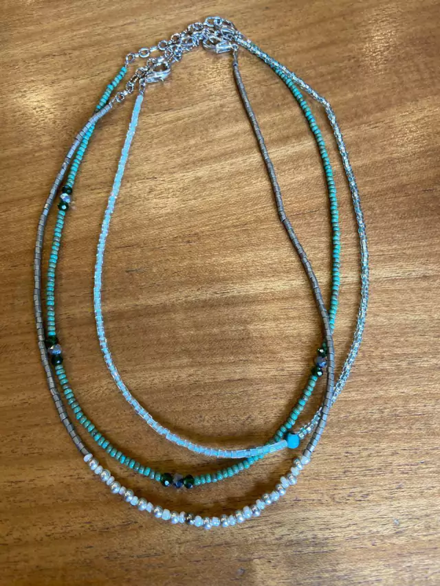COLLAR BARCELONA MOSTACILLAS - HANDMADE