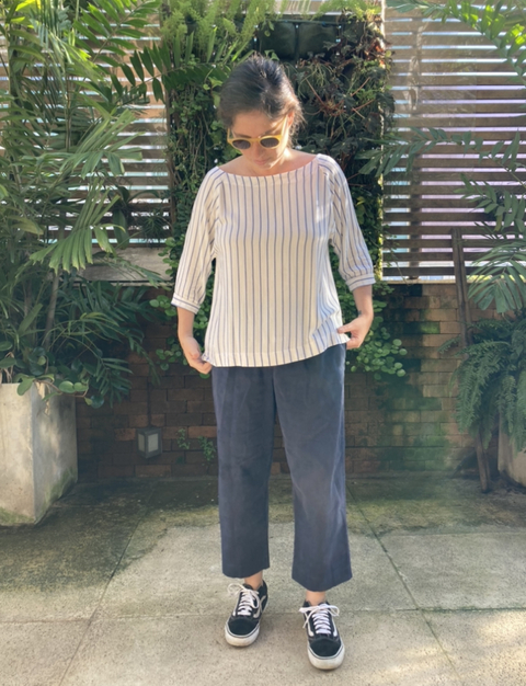 blusa decote canoa e mangas raglan louise