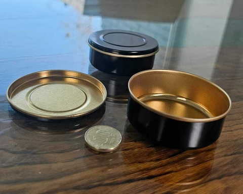 PASTILLEROS 2da cuerpo hojalata x48u (3cm alto x 70mm diametro)