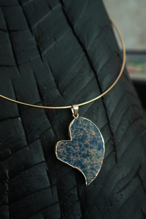 Collar Corazon Piedra Azul- Dorado - buy online