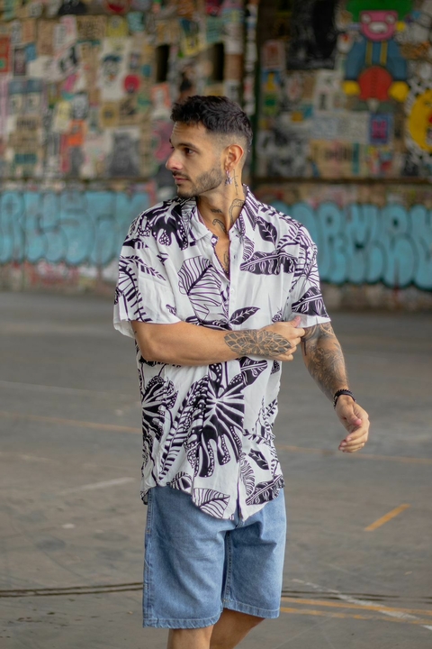 Camisa Black Flower en internet