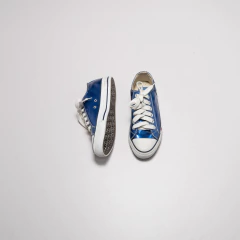 ZAPATILLAS AZULES METALIZADAS LEVIS - comprar online