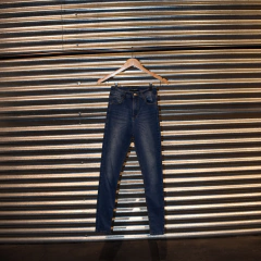 JEAN AZUL CHUPIN THE MARKET