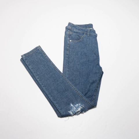 JEAN AZUL ROTURAS BLACKMAMBA