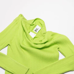 SWEATER VERDE AYRES BASIC CLOTHES - comprar online