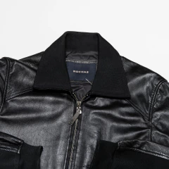 CAMPERA NEGRA CUERO OVEJA ROCHAS - comprar online