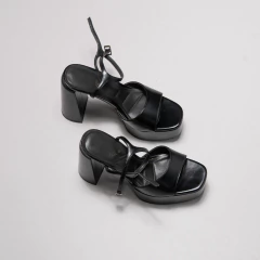 TACOS NEGROS ALTOS ZARA - comprar online