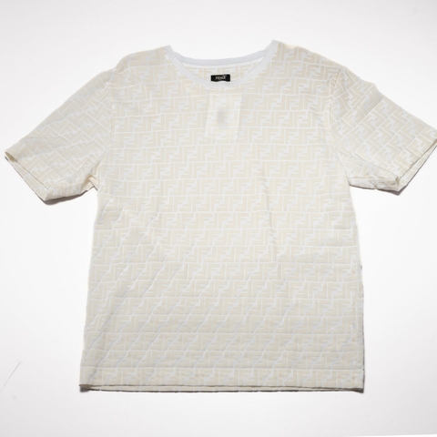 REMERA BLANCA Y CRUDO FENDI