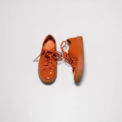 ZAPATILLAS MARRON ACHAROLADAS MISHKA en internet