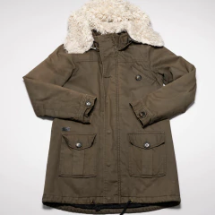 CAMPERA VERDE PARKA CON CAPUCHA AYNOTDEAD