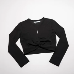 TOP MANGA LARGA NEGRO ABERTURA ESCOTE CHER