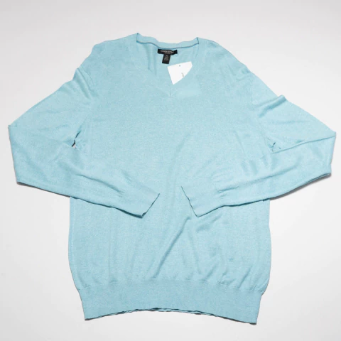 SWEATER EN V CELESTE LINO Y SEDA BANANA REPUBLIC