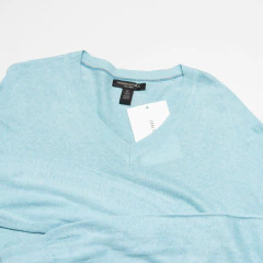 SWEATER EN V CELESTE LINO Y SEDA BANANA REPUBLIC - comprar online