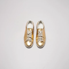 ZAPATILLAS DORADAS LOUIS VUITTON