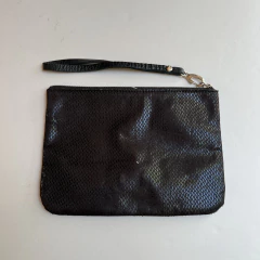 SOBRE NEGRO CON CHAROL LAZARO - comprar online