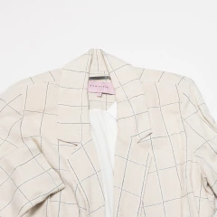 SACO CROP LINO CRUDO COSTURA NEGRA MILA KARTEI en internet