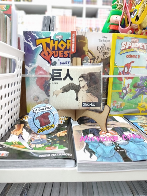 BILLETERA EREN (MODELO A) - ATTACK ON TITAN