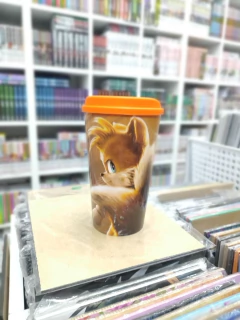 VASO CON TAPA PLASTICO SONIC 3 - TAILS en internet