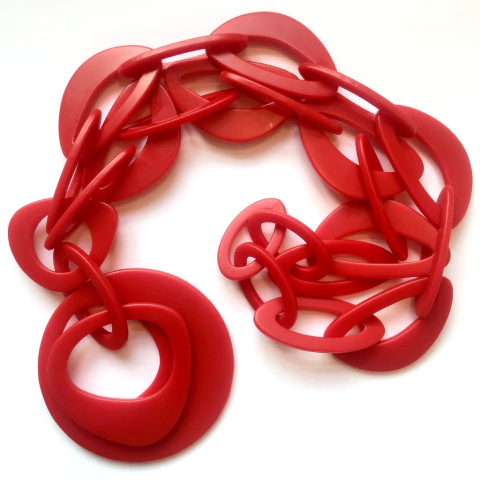 Collar OPERA en internet