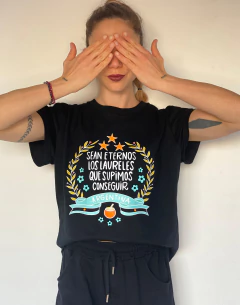 REMERA ARGENTO NEGRO HIMNO - comprar online