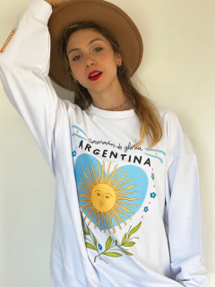 BUZO LIVIANO ARGENTO blanco argentina corazon en internet