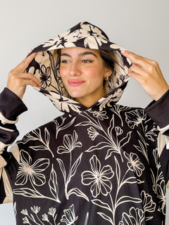 Sweater Sole black flower en internet