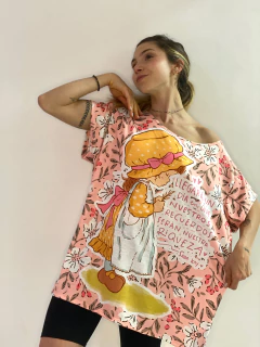 REMERA OVERSIZE HANNA sarah llegar en internet