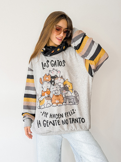 Sweater walt gatos en internet