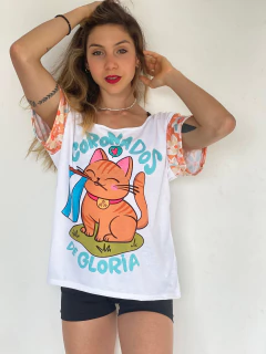 REMERA ARGENTO SPRING gatito coronados - comprar online