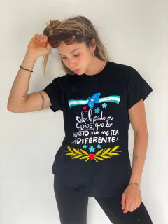 REMERA ARGENTO negra lo injusto - comprar online