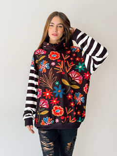 Sweater Begonia flores en internet