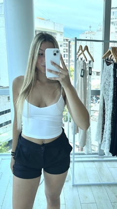 Short Evelin