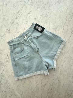 Short Mauro