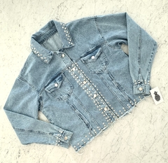 Campera over tachas en internet