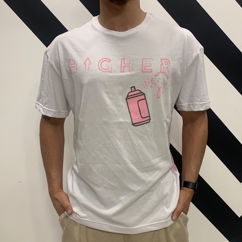 Remera Higher Spray Over