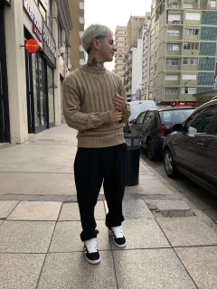 Sweater Trend - HIGHER 