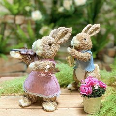 Casal de Coelhinhos Músicos - comprar online
