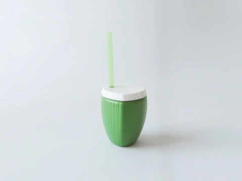 Garrafinha Copo de Coco P Acompanhamento