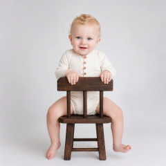 Cadeira Infantil Madeira Prop Fotografia Bebê Louise Chair - Várias Cores - Photo Props