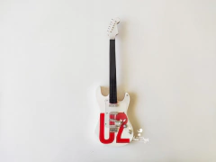 Mini Guitarra Stratocaster U2